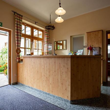 Gasthaus Und Hotel Goettler Josef Rumeltshausen ภายนอก รูปภาพ