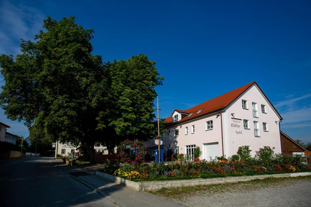 Gasthaus Und Hotel Goettler Josef Rumeltshausen ภายนอก รูปภาพ